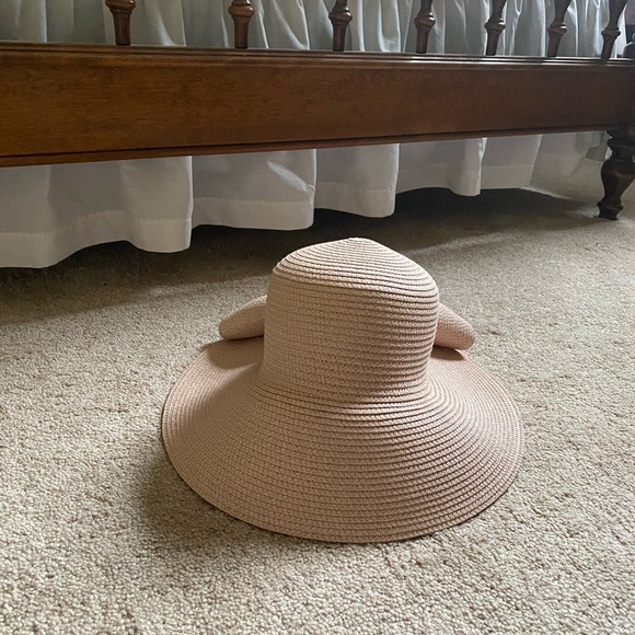 Blush straw hat - Picture 4 of 4